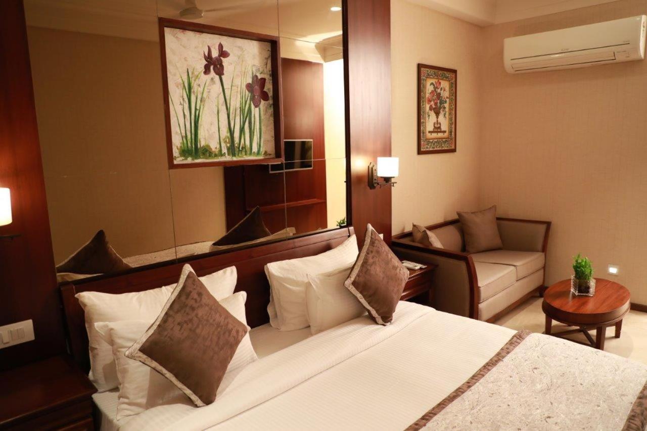 Hotel Golden Tower Near Heritage Street Amritsar Extérieur photo