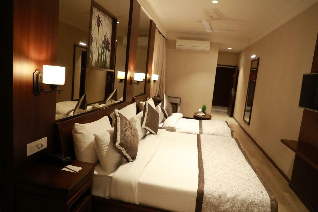 Hotel Golden Tower Near Heritage Street Amritsar Extérieur photo
