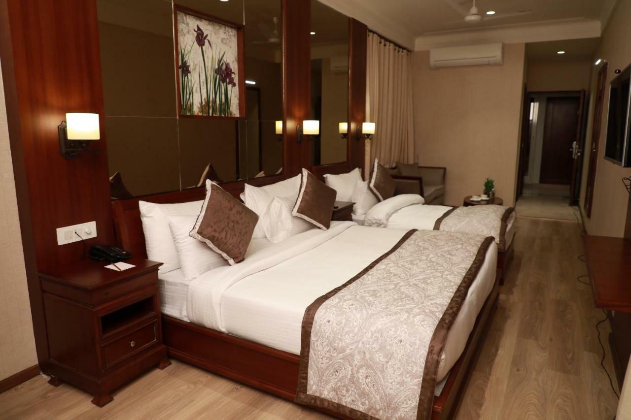 Hotel Golden Tower Near Heritage Street Amritsar Extérieur photo